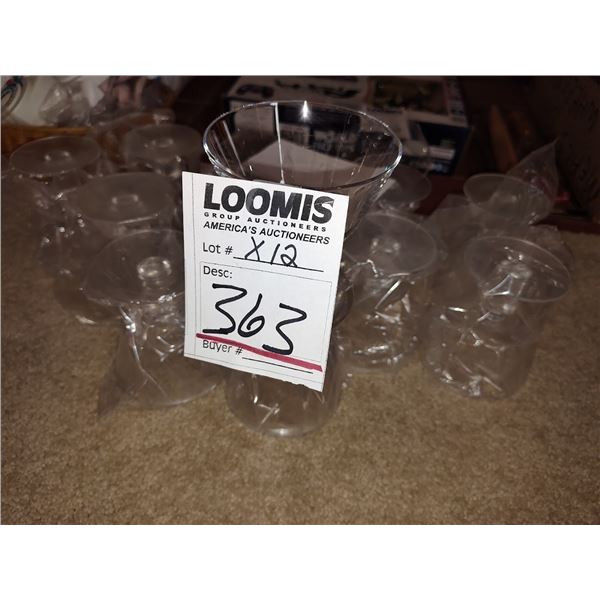 VINTAGE CLEAR STEMWARE