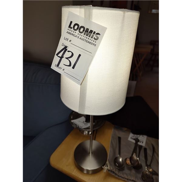 METAL LAMP