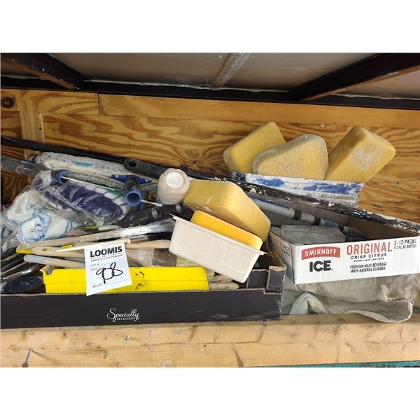LARGE LOT OF PAINTING TOOLS