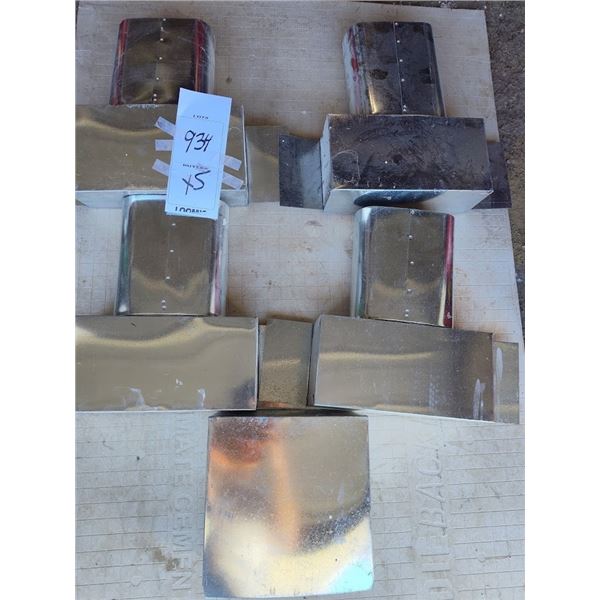 SET OF 5 NEW GALVANIZED DUCT PIECES