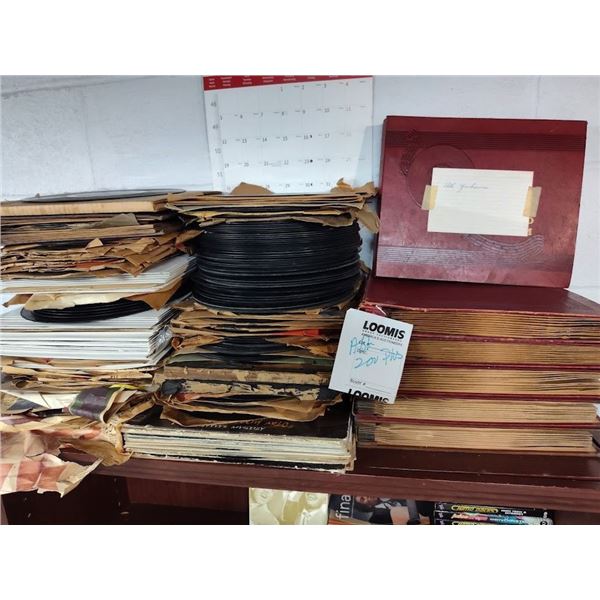 COLLECTION OF ANTIQUE AND VINTAGE ALBUMS ALL GOOD CONDITION MOSTLY POLKA AND AMERICAN MUSIC