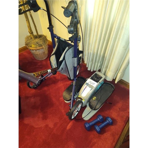 BUNDLE OF ASSORTED FITNESS AND HEALTH ITEMS