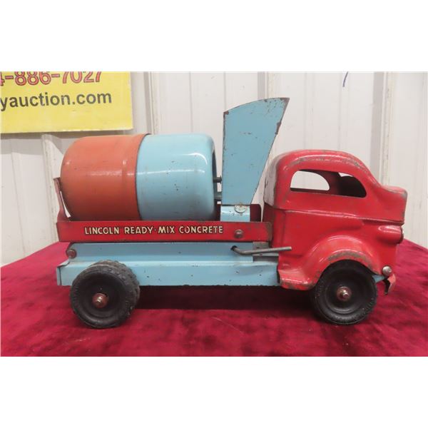 Lincoln Ready-Mix Concrete Truck, Pressed Steel, 1950s, 12" Long
