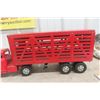 Image 10 : Tonka Livestock Semi Truck & Trailer Pressed Steel, 1950s, 23 1/2"