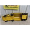 Image 17 : Otaco Minnitoy Canadian Oil White Rose Tanker Truck & Trailer Pressed Steel, 1940s–50s, 28"