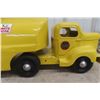 Image 5 : Otaco Minnitoy Canadian Oil White Rose Tanker Truck & Trailer Pressed Steel, 1940s–50s, 28"