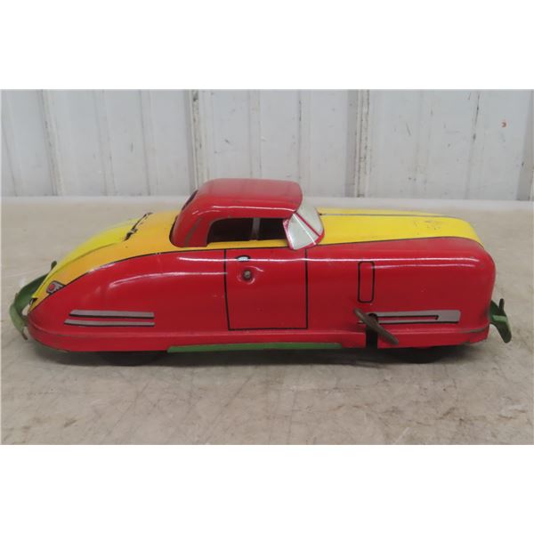 Wyandotte Pressed Steel Wind-Up Sportsman Convertible, 1940s, 12 1/2"
