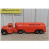 Image 6 : ERTL International Supertest Tanker Truck & Trailer Pressed Steel & Die-Cast, 1960s, 24"