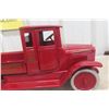 Image 12 : Buddy L T-Reproductions Red Baby International Express Truck Replica of 1929, 24 1/2" Long, Limited