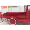 Image 13 : Buddy L T-Reproductions Red Baby International Express Truck Replica of 1929, 24 1/2" Long, Limited