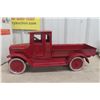 Image 2 : Buddy L T-Reproductions Red Baby International Express Truck Replica of 1929, 24 1/2" Long, Limited