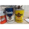 Image 2 : 6 Quart Full Oil Cans: Pennzoil, Veedol, Gulf, Texaco