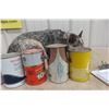 Image 5 : 6 Quart Full Oil Cans: Pennzoil, Veedol, Gulf, Texaco