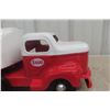 Image 3 : Otaco Minnitoy Esso Tanker Truck And Trailer Pressed Steel 1940s Or 1950s Professionally Restored 2