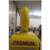 Image 20 : Gilbarco Calco-Meter Gas Pump White Rose 1940s Or 1950s With Reproduction Globe - Professionally Re