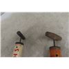 Image 4 : Two Vintage Shell Insect Sprayers