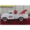 Image 2 : Tonka AA Wrecker Tow Truck Pressed Steel, 1960s, 14" Long With Box