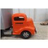 Image 3 : Smith-Miller Lyon Van Lines Truck & Trailer Pressed Steel, 1950s, 20"
