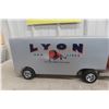 Image 4 : Smith-Miller Lyon Van Lines Truck & Trailer Pressed Steel, 1950s, 20"