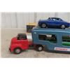 Image 9 : SSS Japan Friction Worldwide Automobile Carrier With 3 Cars & Box, 1950s, 17"