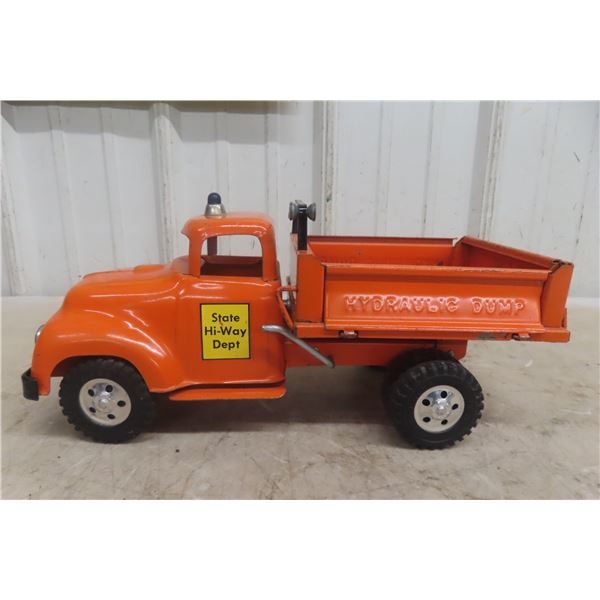 Tonka State Hi-Way Dept Hydraulic Dump Truck Pressed Steel, 1950s, 13"