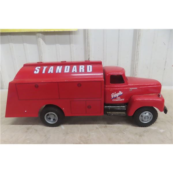 Cottonwood Acres Standard Hap's Oil Company Pressed Steel Tanker Truck International R190 Limited E