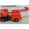 Image 5 : Marx Lumar Contractor Pressed Steel Mobile Crane 1940s Or 1950s 16" Plus Boom