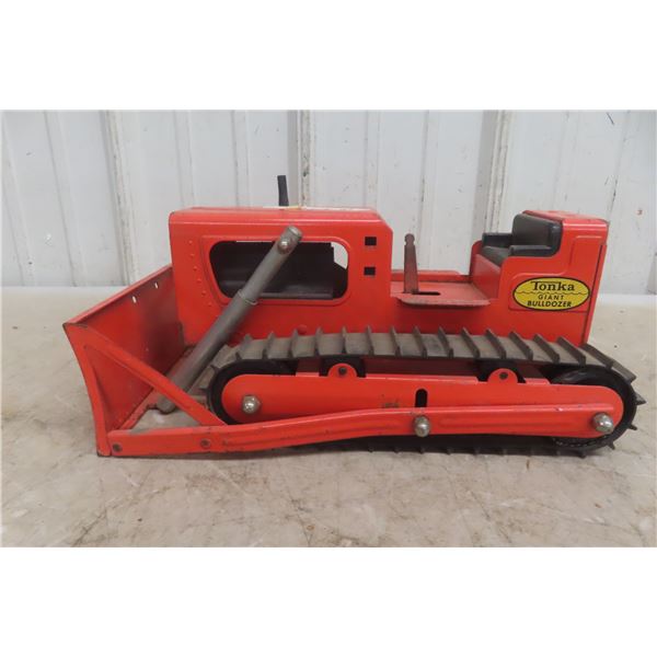 Tonka Giant Bulldozer Pressed Steel 1960