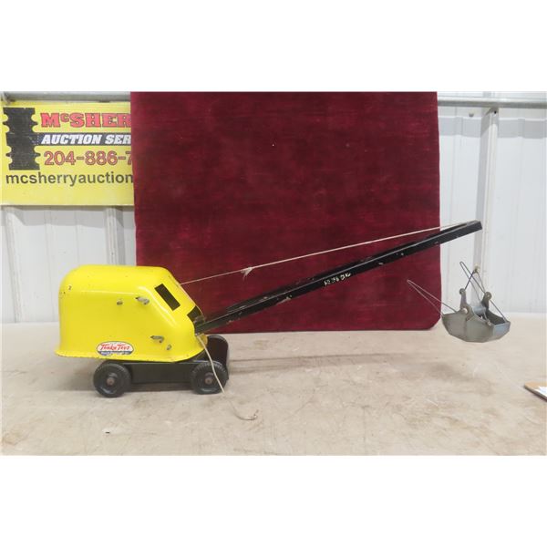 Tonka No 150 Clam Bucket Crane 1940s Pressed Steel 9 1/2" Plus Rack One Of First Toys Tonka Produce