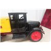 Image 2 : Buddy L T Reproduction Limited Edition 059 Of 475 Ice Truck 1932 Replica Pressed Steel With Ice And