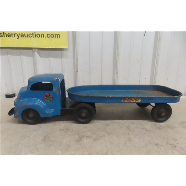 Otaco Minnitoy Toy Pressed Steel Mini Transport Co 1940s 24"