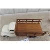 Image 10 : Tonka Lumber Truck Pressed Steel w/ Wood Stake Bed 1950s 16 1/2" Professionally Restored