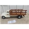 Image 6 : Tonka Lumber Truck Pressed Steel w/ Wood Stake Bed 1950s 16 1/2" Professionally Restored
