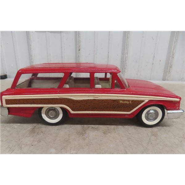 Buddy L Station Wagon Pressed Steel 1960s 14 1/2"