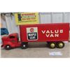 Image 10 : Otaco Minnitoy Canada Packers Maple Leaf Truck And Trailer 1940s Or 1950s Pressed Steel 29"