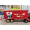 Image 6 : Otaco Minnitoy Canada Packers Maple Leaf Truck And Trailer 1940s Or 1950s Pressed Steel 29"