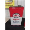 Image 2 : 2 One-Gallon Cans: Esso Universal and Texaco Chain Lube