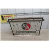 Image 6 : BA Wiper Service Station Cabinet, Metal, Vintage, 18" x 26" x 11"