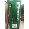 Image 13 : Bennett Vintage Gas Pump — Restored BA — with Reproduction Globe — Crack 