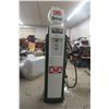 Image 23 : Bennett Vintage Gas Pump — Restored BA — with Reproduction Globe — Crack 