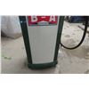 Image 28 : Bennett Vintage Gas Pump — Restored BA — with Reproduction Globe — Crack 