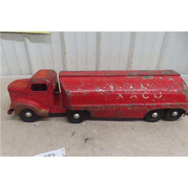 Otaco Minnitoy 1940s–50s Texaco Tanker Truck and Trailer - Pressed Steel, 26"