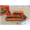 Image 7 : Lited Piston Action Tractor - Betting Tin Litho, Japan TN w/ Box, No Men