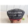 Image 6 : William Penn/North Star Oil Limited Hat and Kerosene Lamp