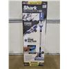Image 1 : Shark Ultra Light Pet Pro Vacuum