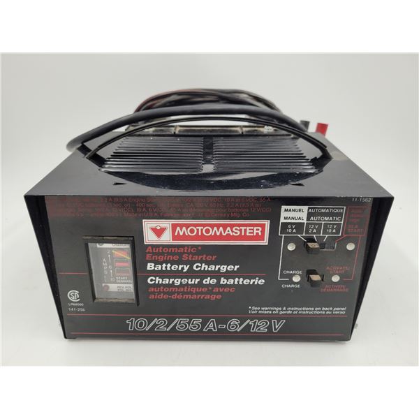 Motomaster Automatic Engine Starter Battery Charger