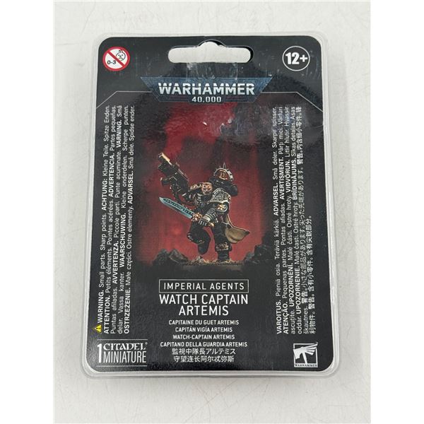 Warhammer 40,000 Watch Captain Artemis Miniature