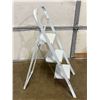 Image 2 : Folding 3 Step Ladder