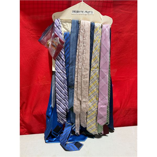 Set Dec Costume Kit: Assorted Ties