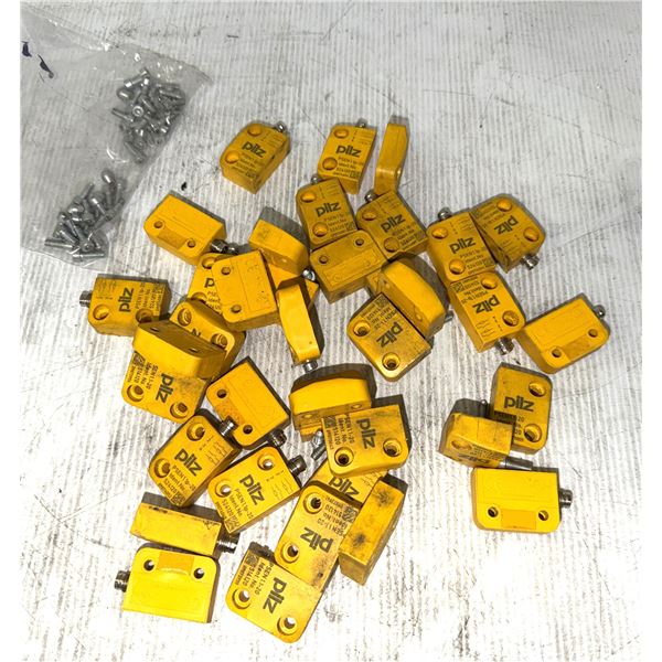 Lot of Pilz #514120 / #PSEN1.1-20